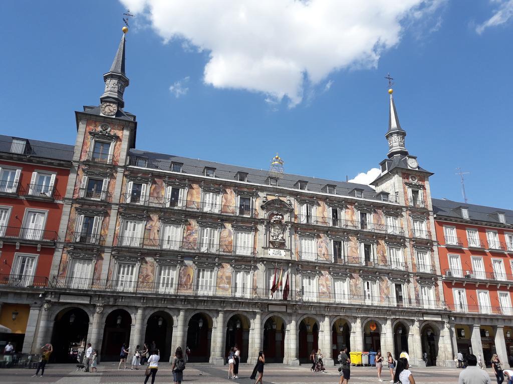 Oh Madrid Mayor Square Exterior foto